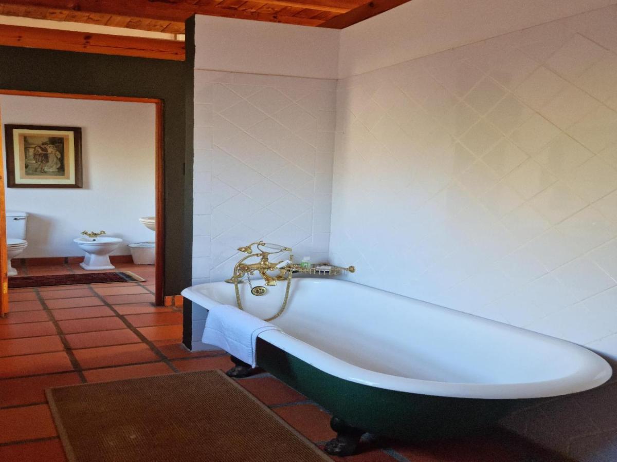 Red Mountain Ridge Karoo Oasis And Guest Farm Appartement Buffelskloof Buitenkant foto